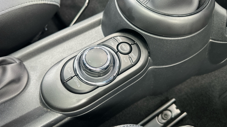 MINI Hatchback 2.0 Cooper S Sport 3dr Auto Petrol Hatchback